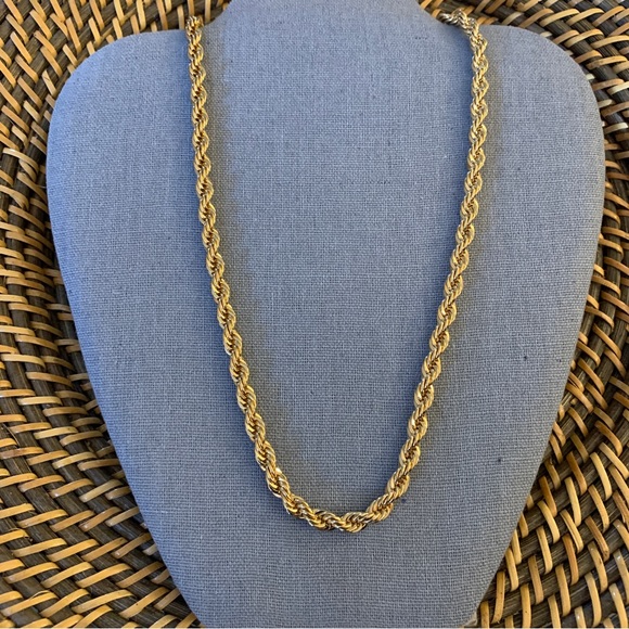 Avon | Jewelry | Avon Gold Tone Rope Necklace | Poshmark